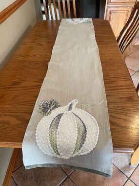Embroidered Pumpkin Table Runner - Neutral Tones